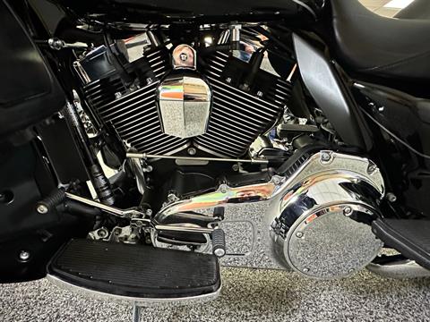 2015 Harley-Davidson Ultra Limited in Knoxville, Tennessee - Photo 8