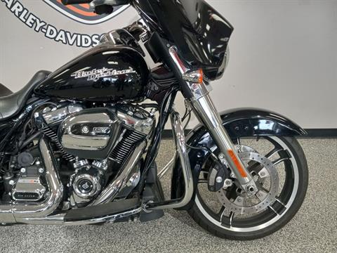 2019 Harley-Davidson Street Glide® in Knoxville, Tennessee - Photo 10