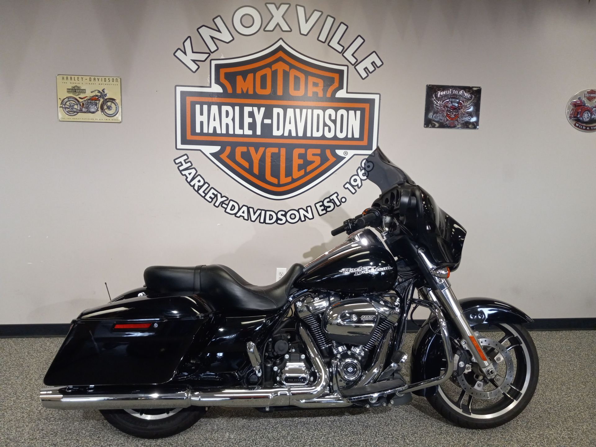 2019 Harley-Davidson Street Glide® in Knoxville, Tennessee - Photo 1