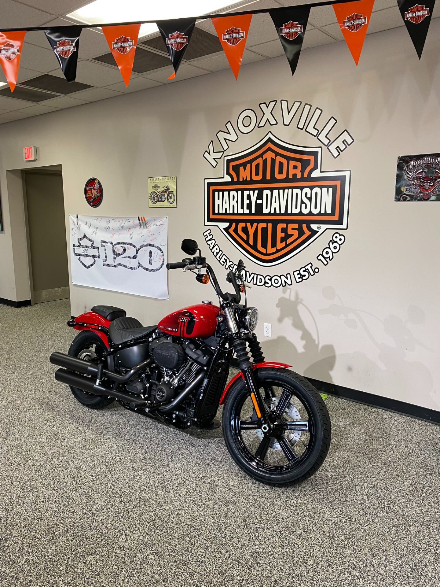 2023 Harley-Davidson Street Bob® 114 in Knoxville, Tennessee - Photo 3
