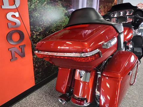 2014 Harley-Davidson Electra Glide® Ultra Classic® in Knoxville, Tennessee - Photo 14