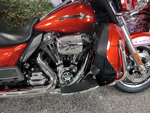 2014 Harley-Davidson Electra Glide® Ultra Classic® in Knoxville, Tennessee - Photo 17