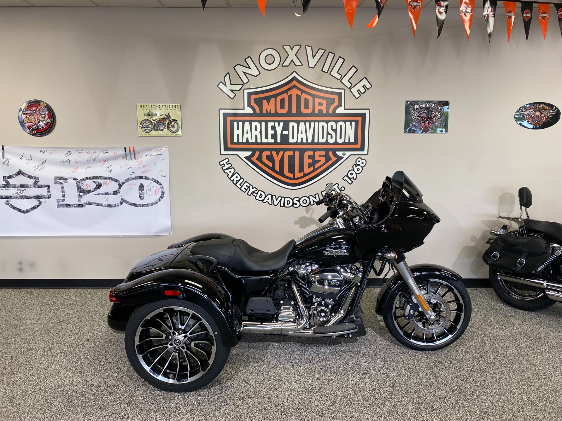 2023 Harley-Davidson Road Glide® 3 in Knoxville, Tennessee - Photo 1