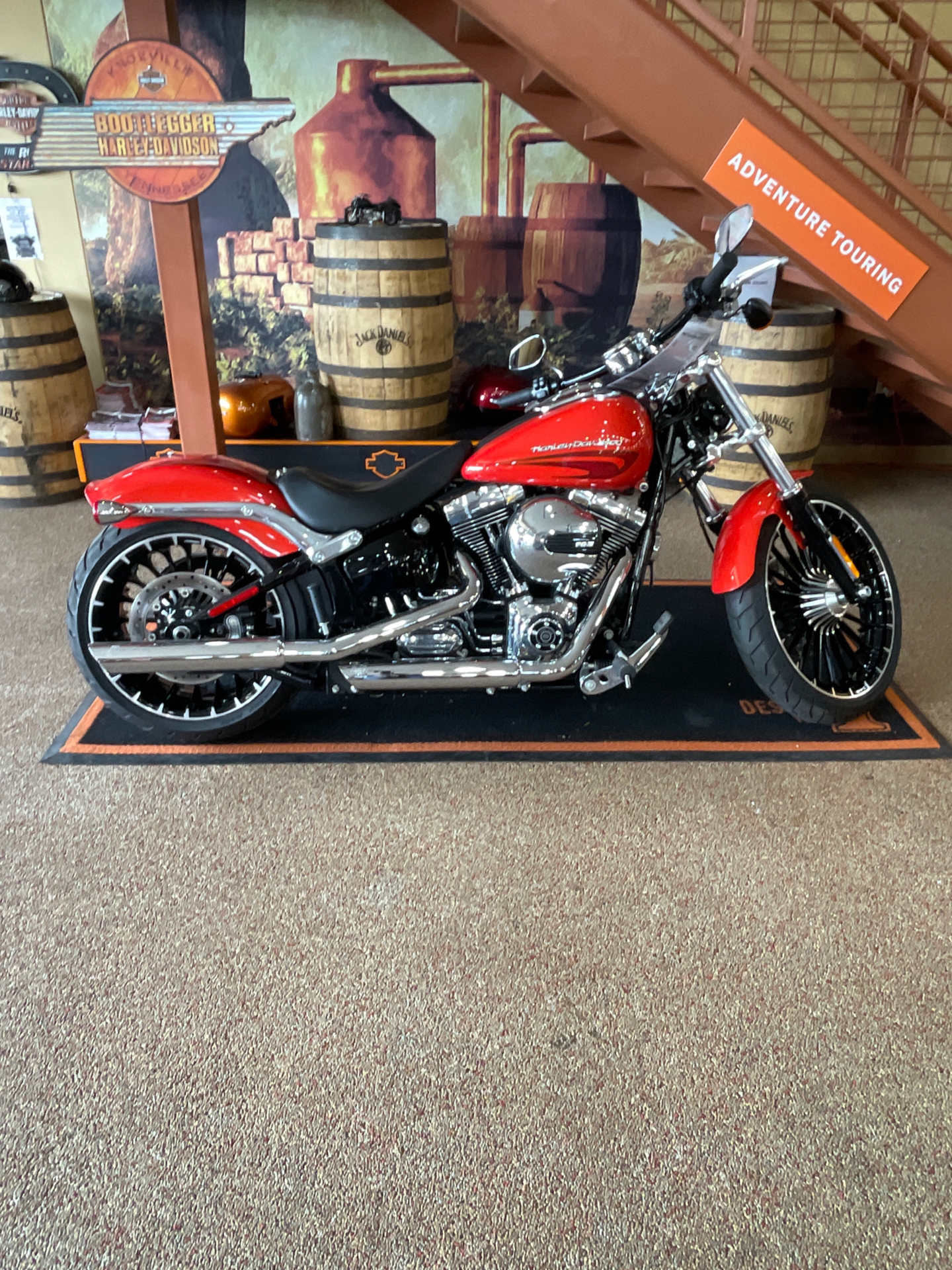 2017 Harley-Davidson Breakout® in Knoxville, Tennessee - Photo 2