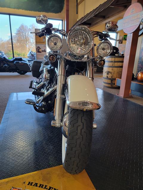 2011 Harley-Davidson Softail® Deluxe in Knoxville, Tennessee - Photo 2