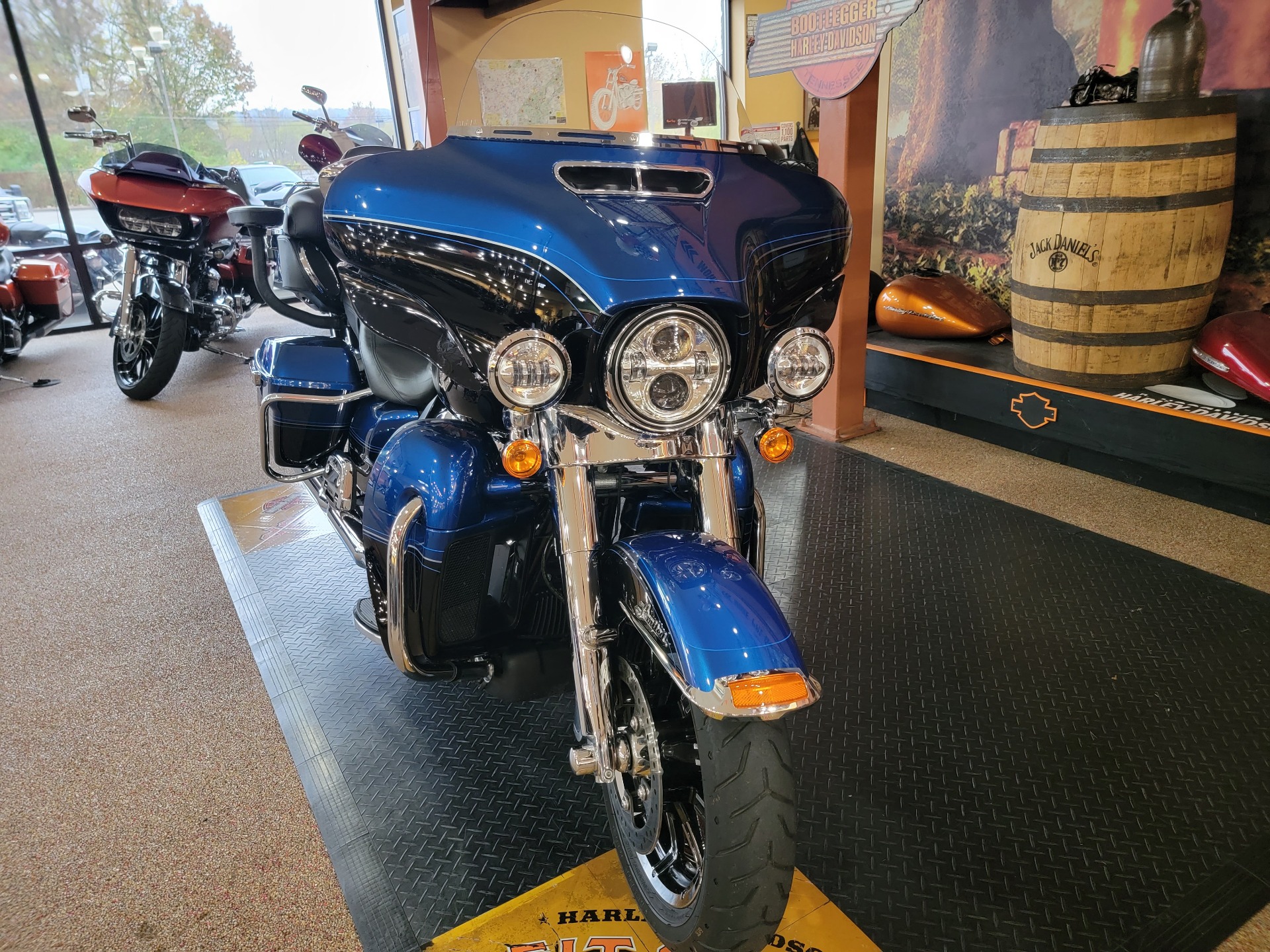 2018 Harley-Davidson 115th Anniversary Ultra Limited in Knoxville, Tennessee - Photo 3