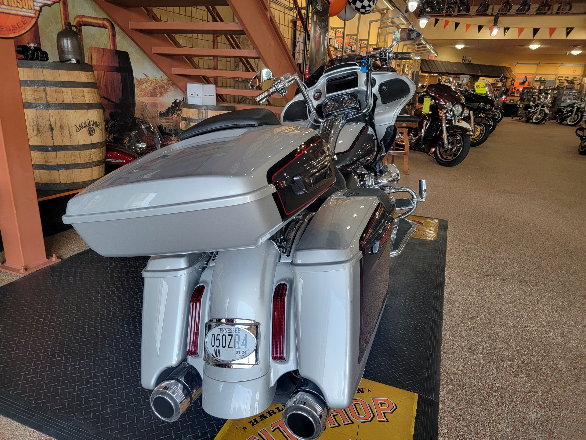 2019 Harley-Davidson CVO™ Road Glide® in Knoxville, Tennessee - Photo 4