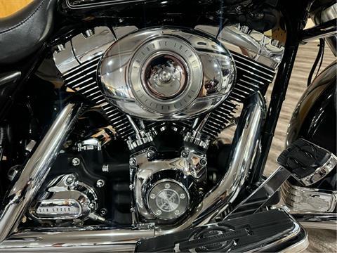 2007 Harley-Davidson FLHTCU Ultra Classic® Electra Glide® Patriot Special Edition in Knoxville, Tennessee - Photo 5