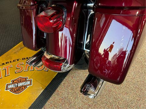 2014 Harley-Davidson Electra Glide® Ultra Classic® in Knoxville, Tennessee - Photo 10