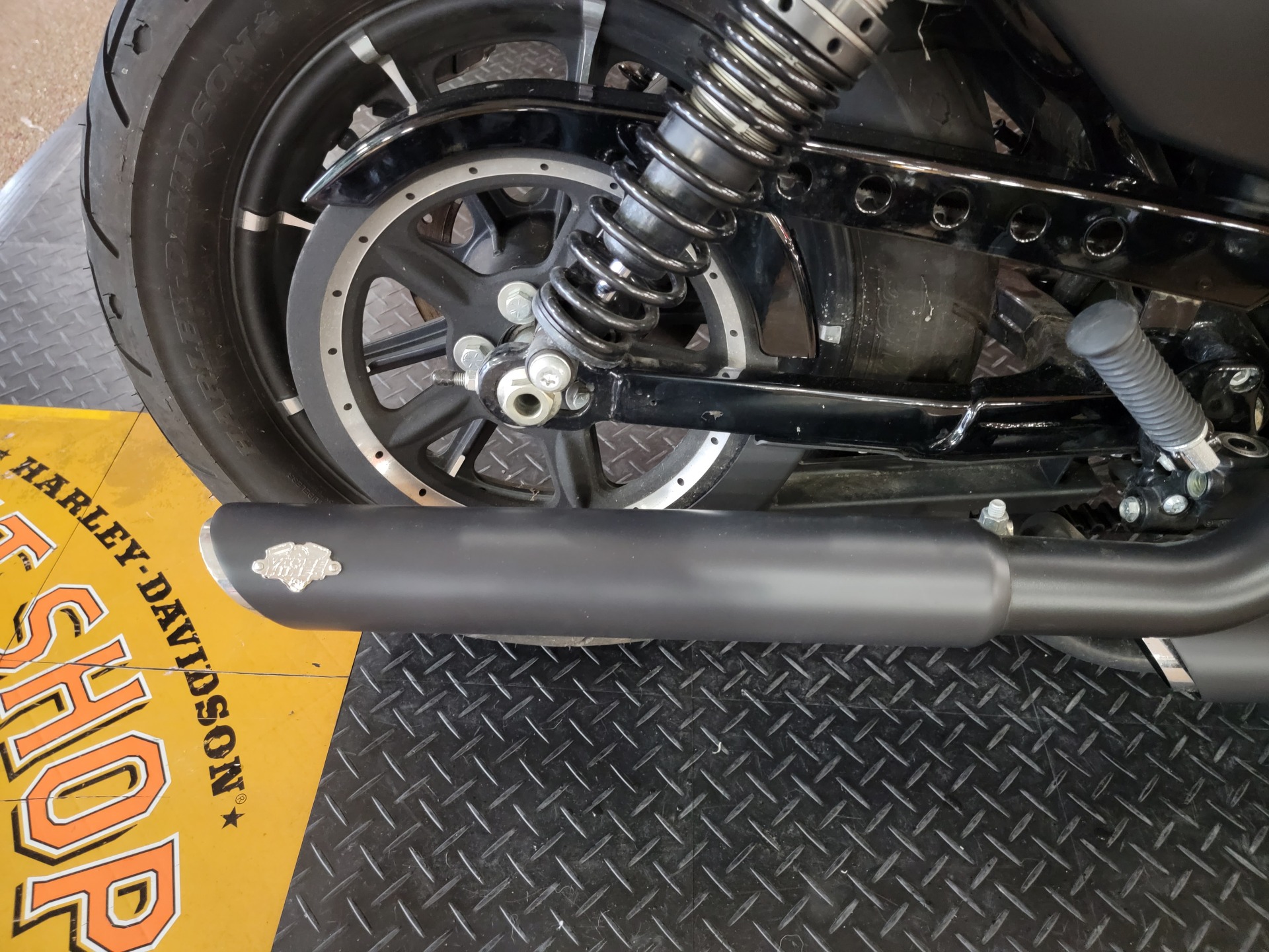 2020 Harley-Davidson Iron 883™ in Knoxville, Tennessee - Photo 2
