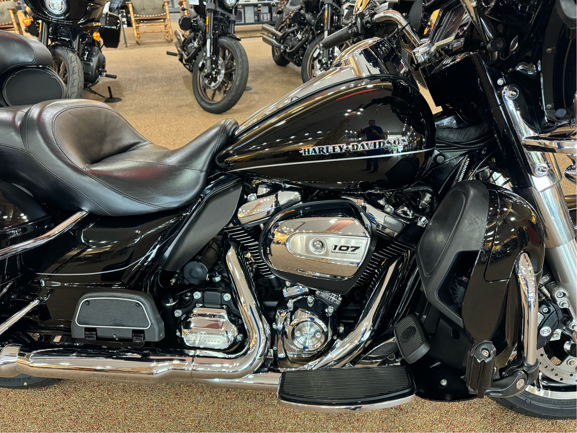 2017 Harley-Davidson Ultra Limited in Knoxville, Tennessee - Photo 6