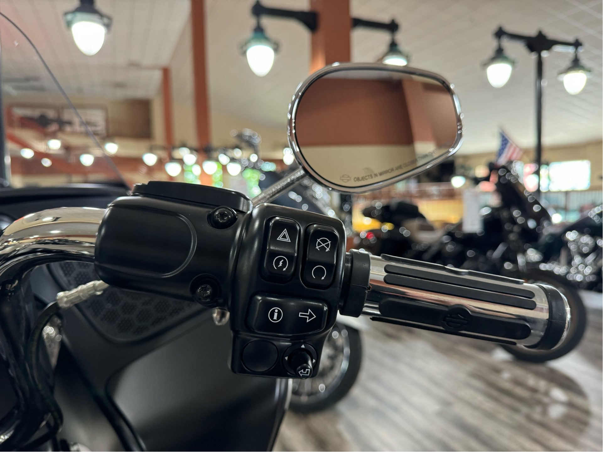 2018 Harley-Davidson Road Glide® Ultra in Knoxville, Tennessee - Photo 14