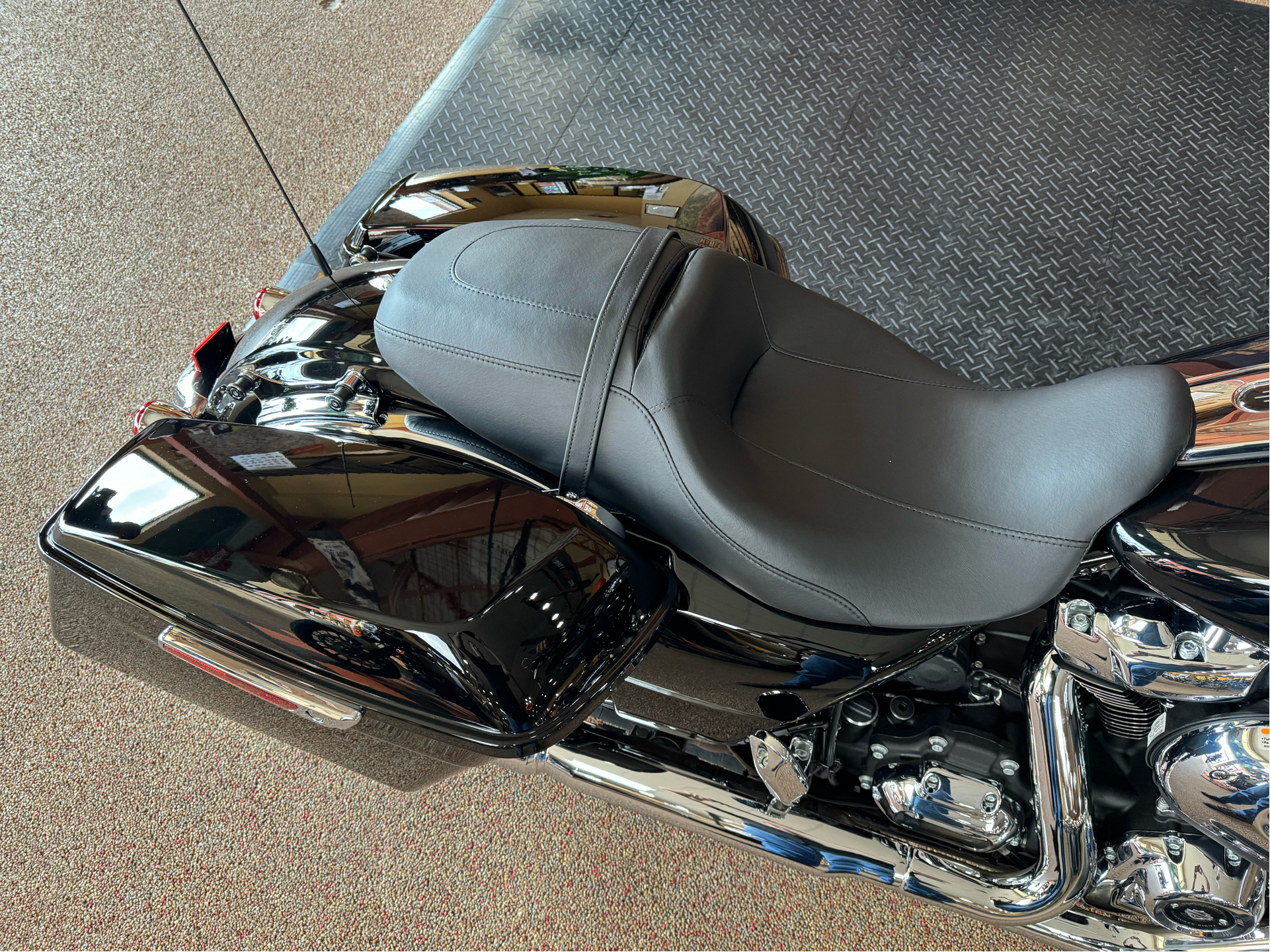 2023 Harley-Davidson Road Glide® in Knoxville, Tennessee - Photo 8
