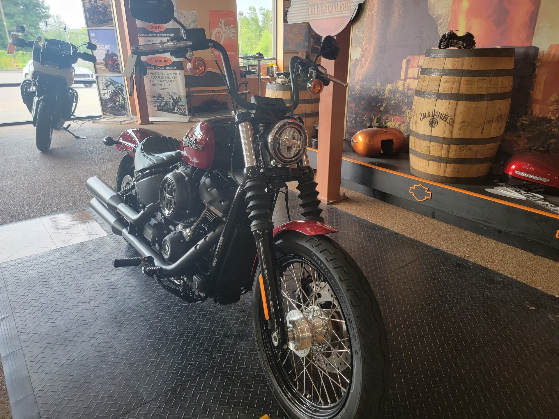 2020 Harley-Davidson Street Bob® in Knoxville, Tennessee - Photo 2