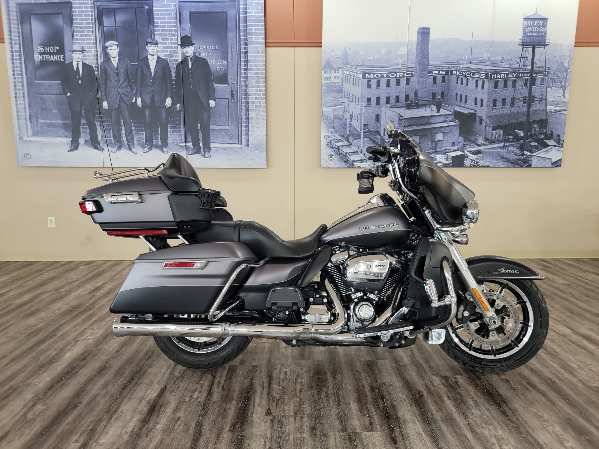 2017 Harley-Davidson Ultra Limited in Knoxville, Tennessee - Photo 1