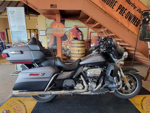 2017 Harley-Davidson Ultra Limited in Knoxville, Tennessee - Photo 1