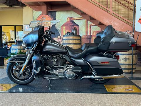 2017 Harley-Davidson Ultra Limited in Knoxville, Tennessee - Photo 23