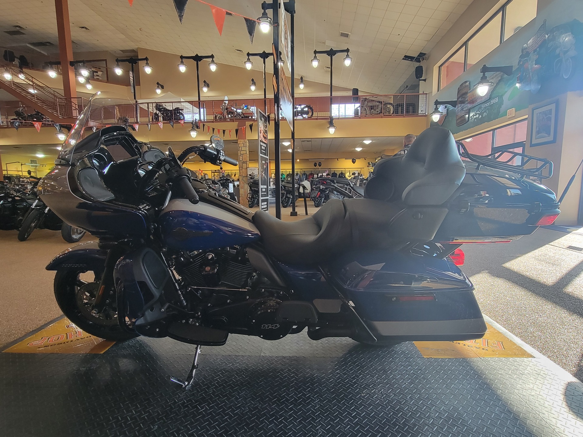 2023 Harley-Davidson Road Glide® Limited in Knoxville, Tennessee - Photo 4