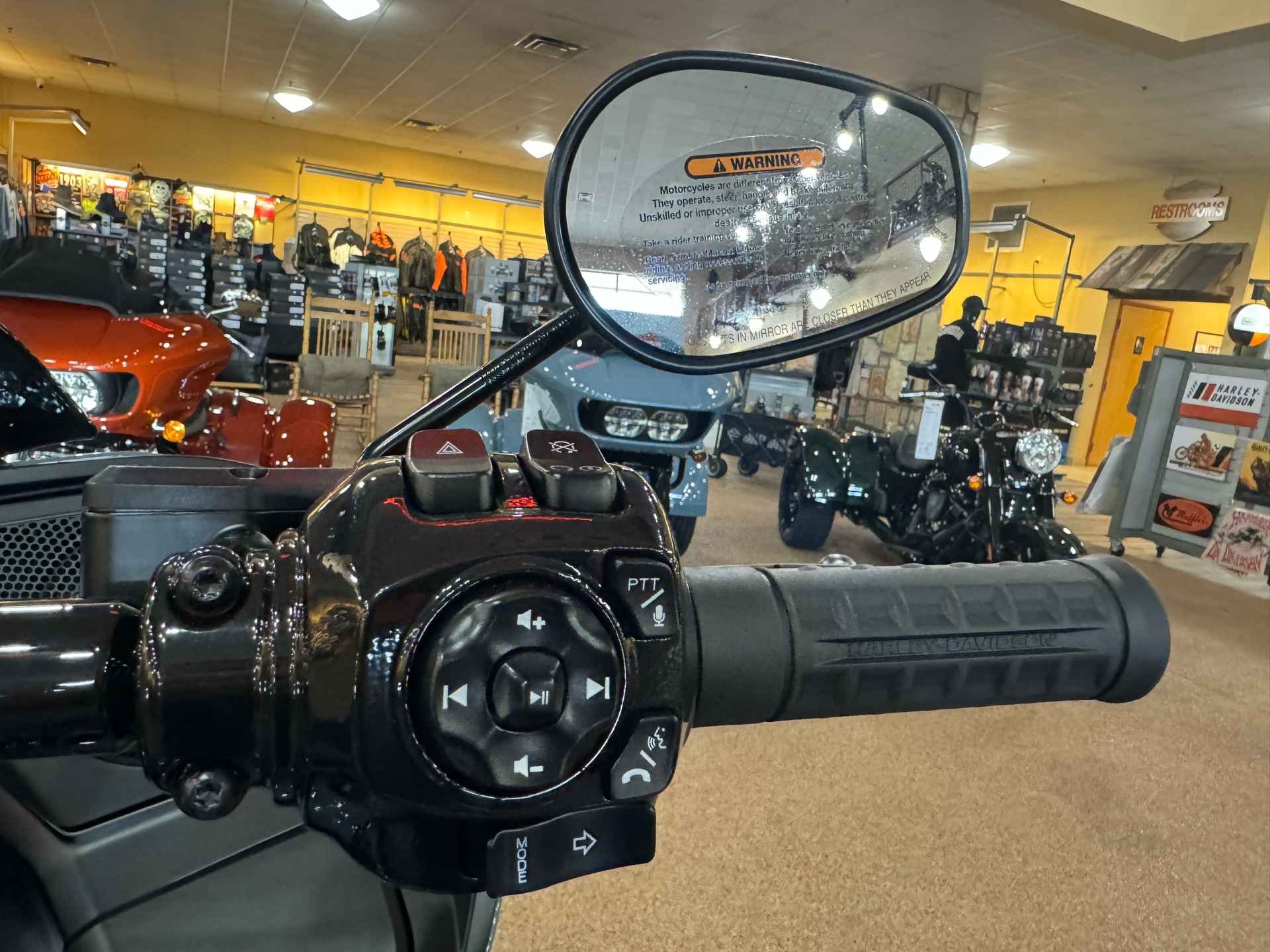 2024 Harley-Davidson Road Glide® in Knoxville, Tennessee - Photo 20