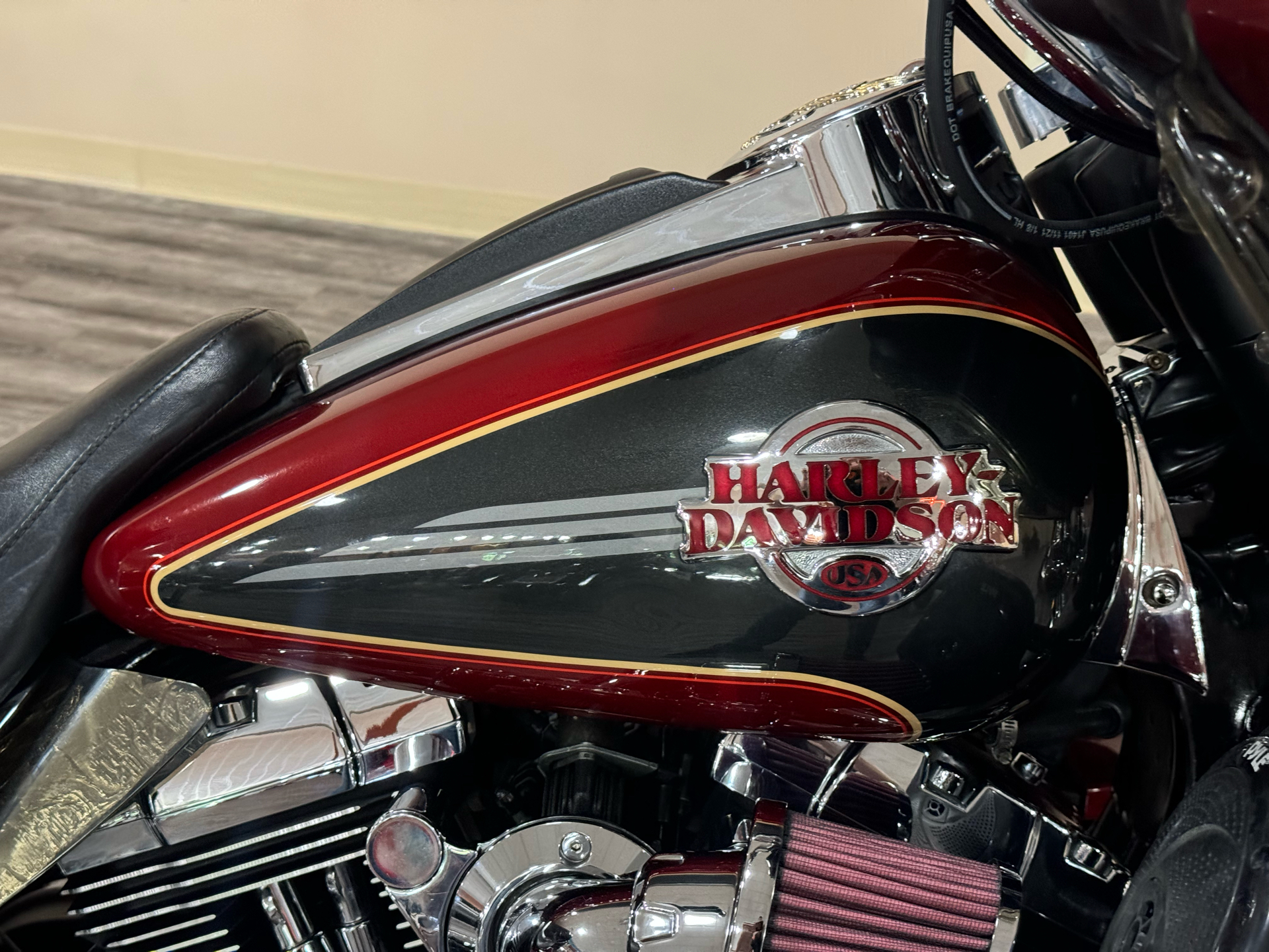 2007 Harley-Davidson FLHTCU Ultra Classic® Electra Glide® Patriot Special Edition in Knoxville, Tennessee - Photo 6