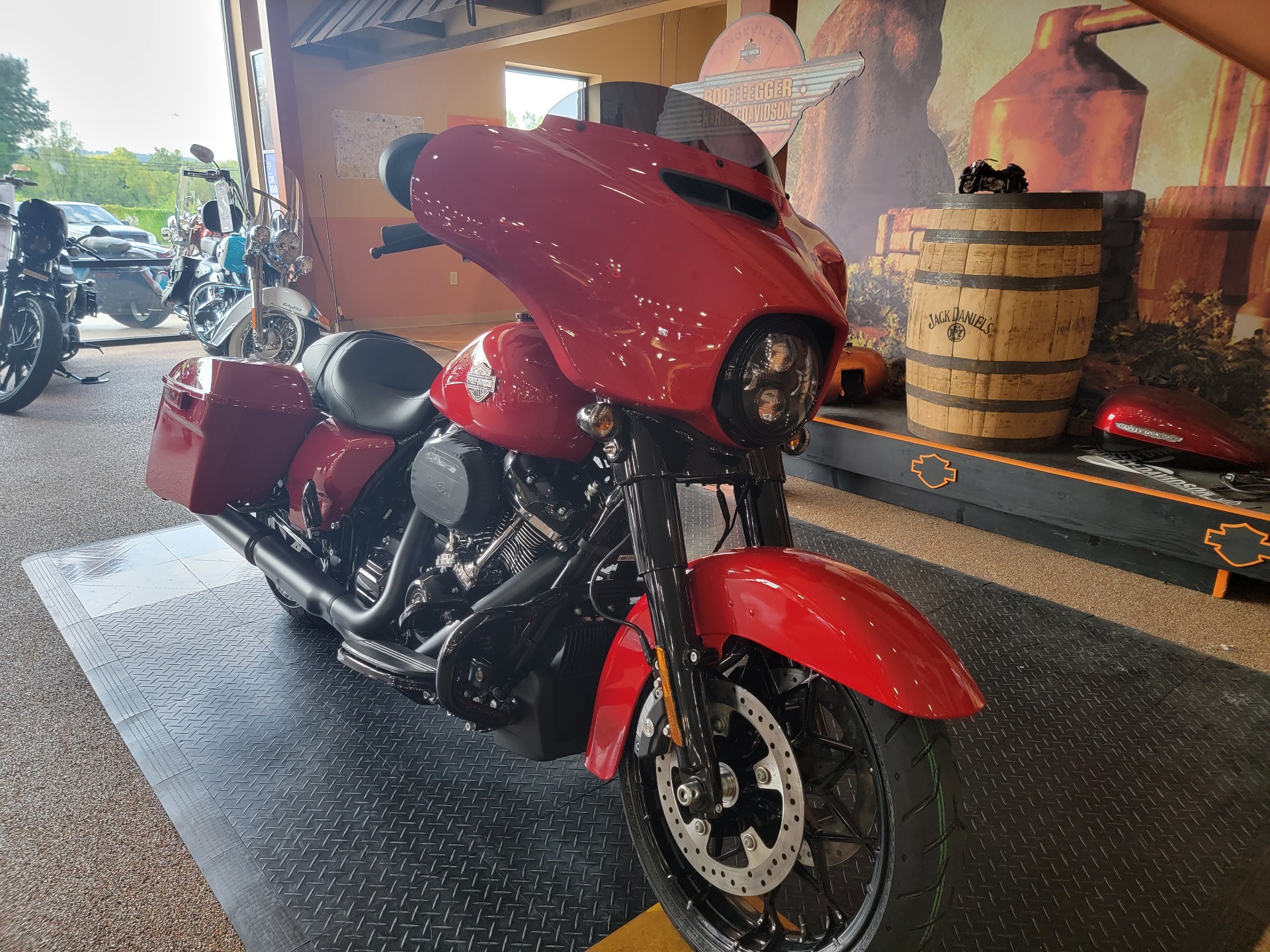 2022 Harley-Davidson Street Glide® Special in Knoxville, Tennessee - Photo 2