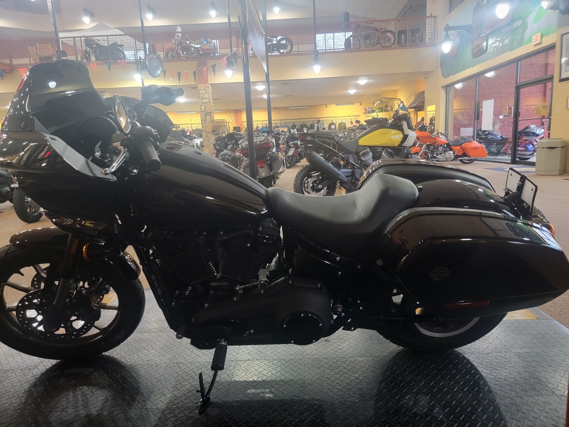 2023 Harley-Davidson Low Rider® ST in Knoxville, Tennessee - Photo 4