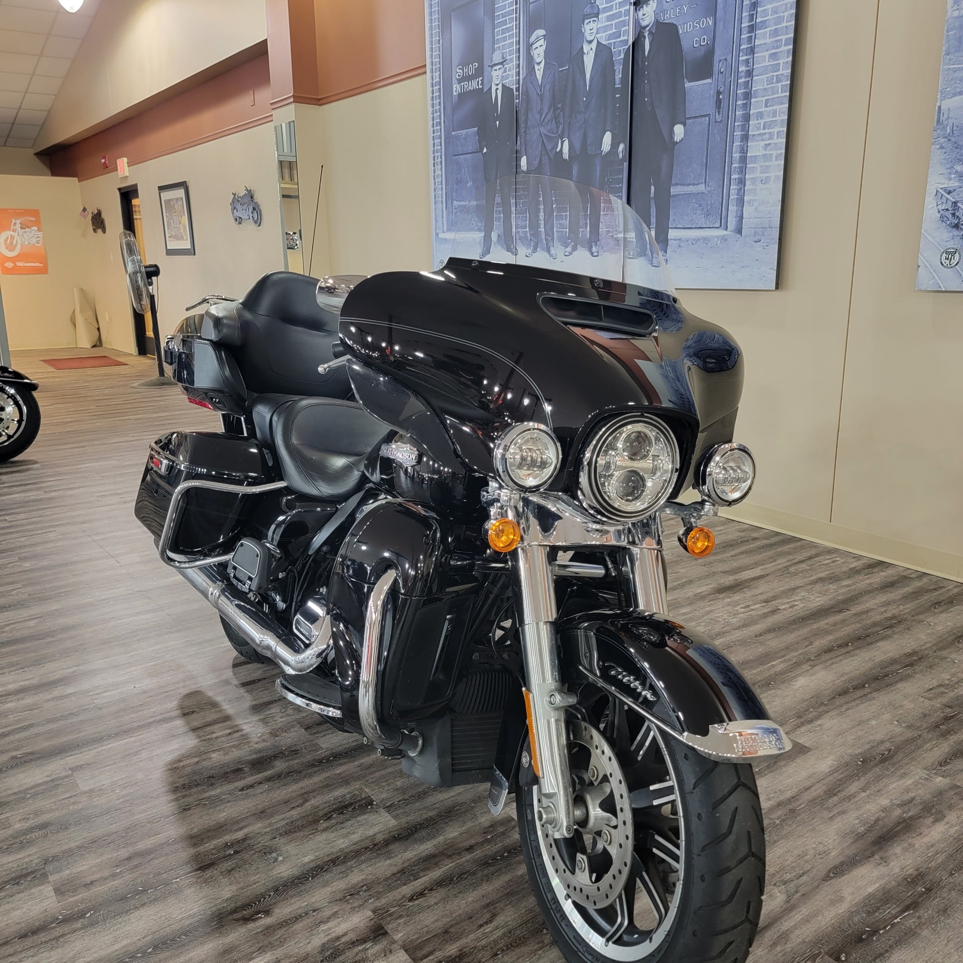 2019 Harley-Davidson Electra Glide® Ultra Classic® in Knoxville, Tennessee - Photo 5