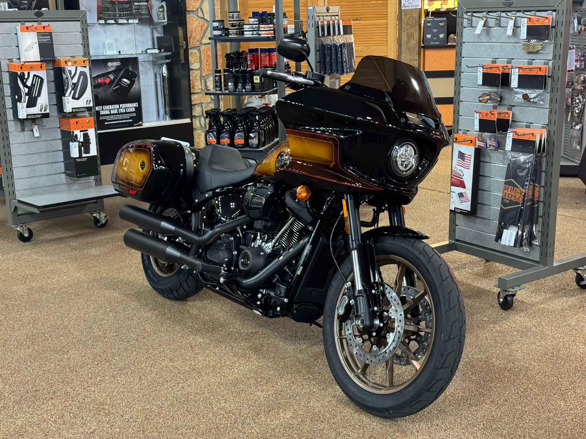 2024 Harley-Davidson Low Rider® ST in Knoxville, Tennessee - Photo 2