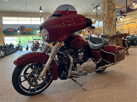 2020 Harley-Davidson Street Glide® in Knoxville, Tennessee - Photo 17