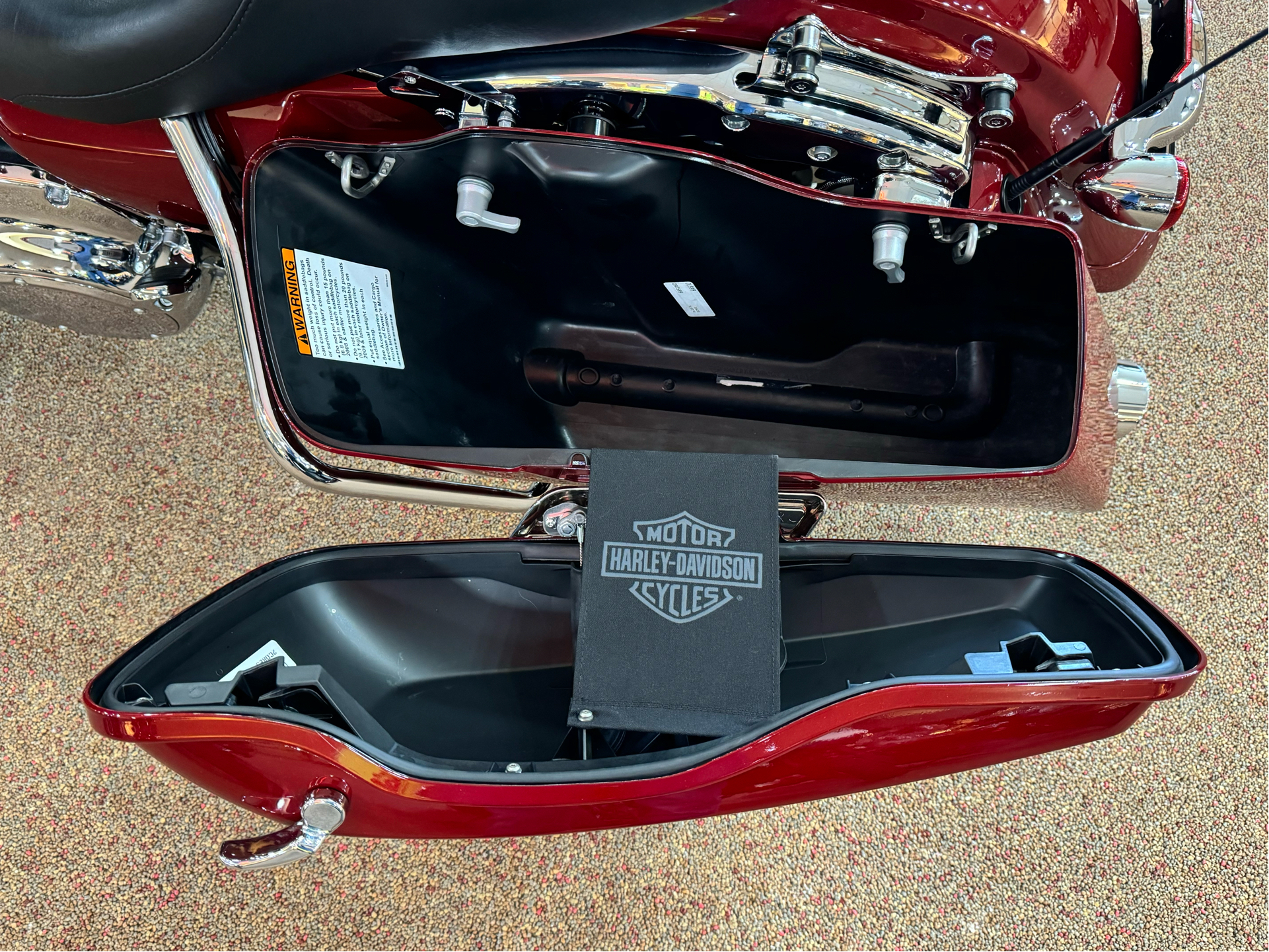 2020 Harley-Davidson Street Glide® in Knoxville, Tennessee - Photo 25
