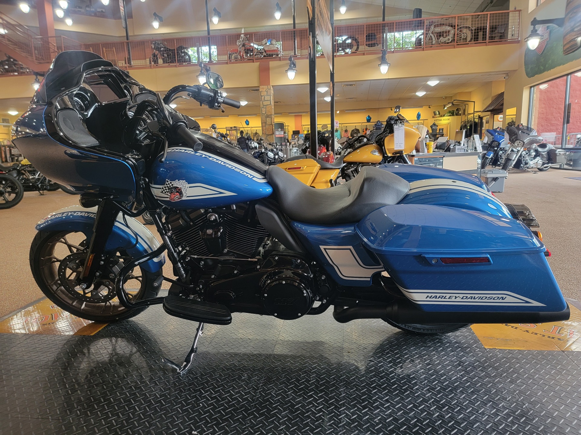 2023 Harley-Davidson Road Glide® ST in Knoxville, Tennessee - Photo 4