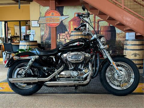 2017 Harley-Davidson 1200 Custom in Knoxville, Tennessee - Photo 1
