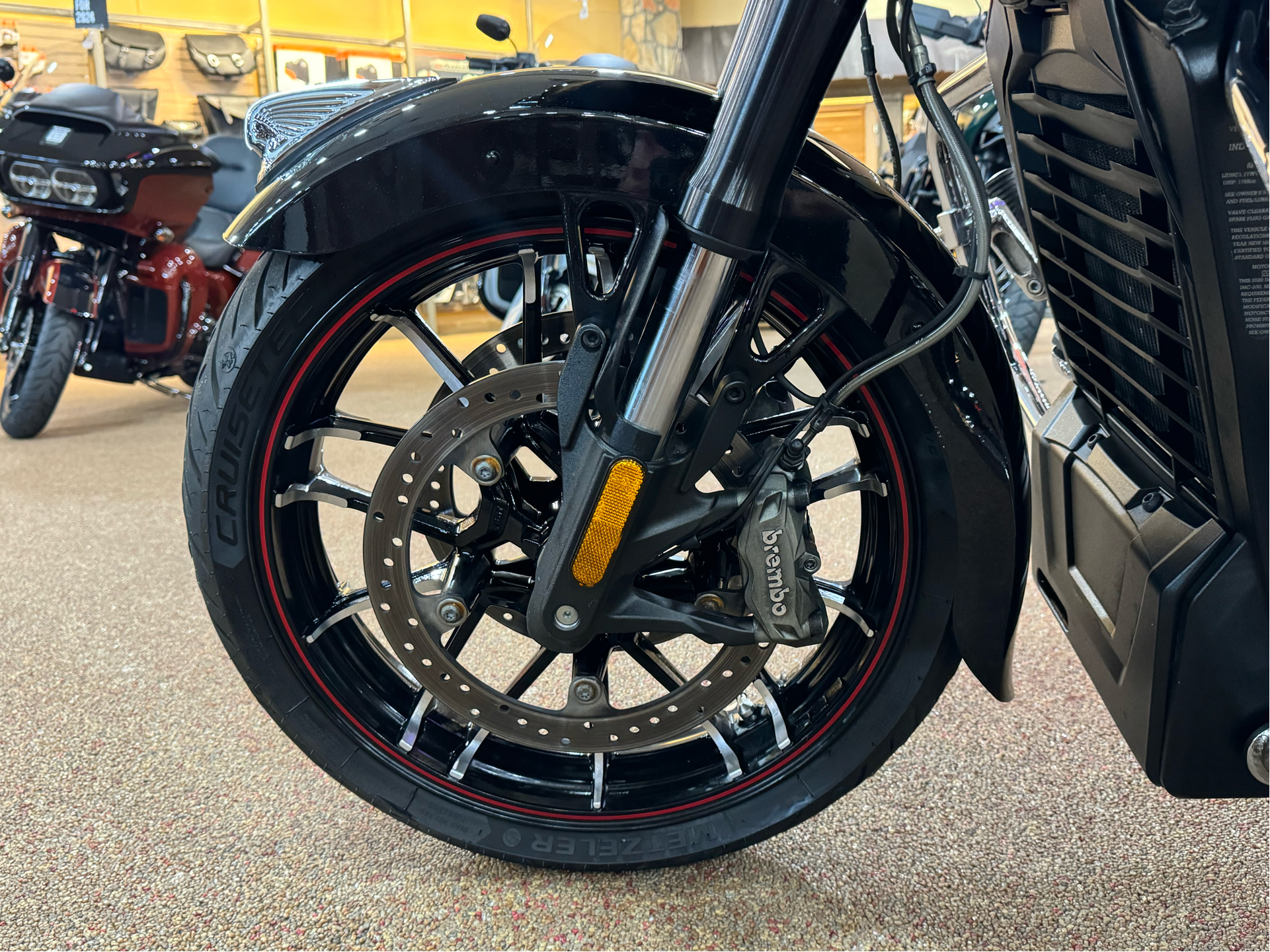 2020 Indian Motorcycle Challenger® Limited in Knoxville, Tennessee - Photo 14