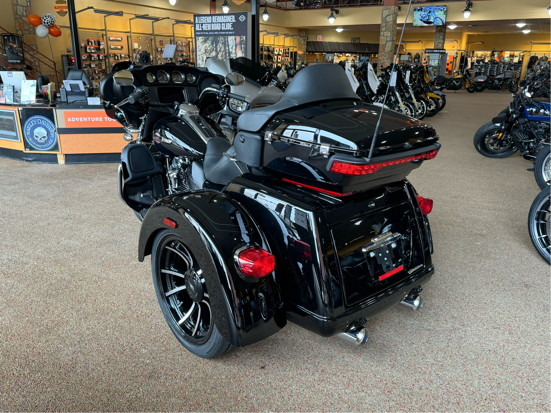 2024 Harley-Davidson Tri Glide® Ultra in Knoxville, Tennessee - Photo 3