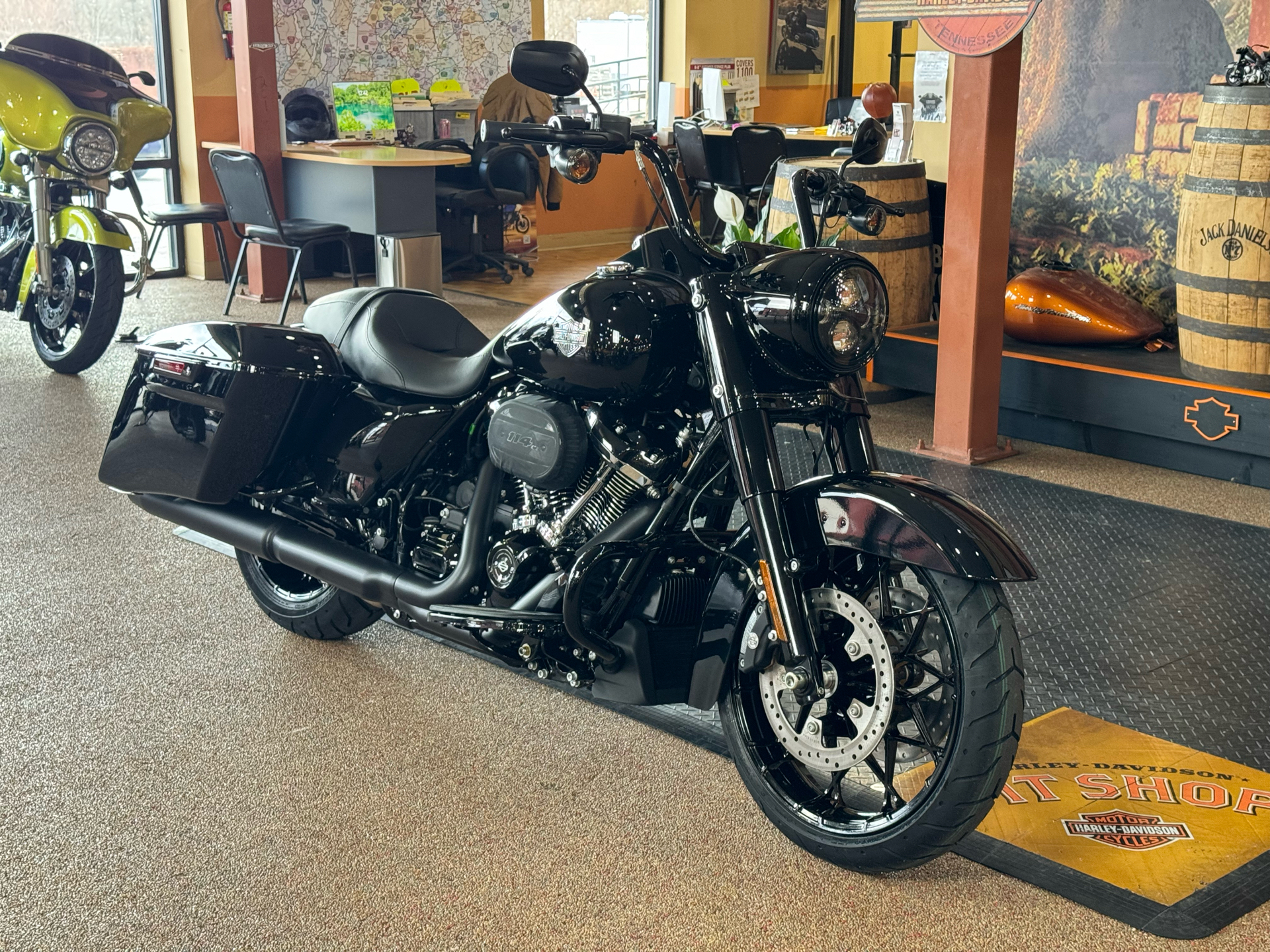 2024 Harley-Davidson Road King® Special in Knoxville, Tennessee - Photo 2