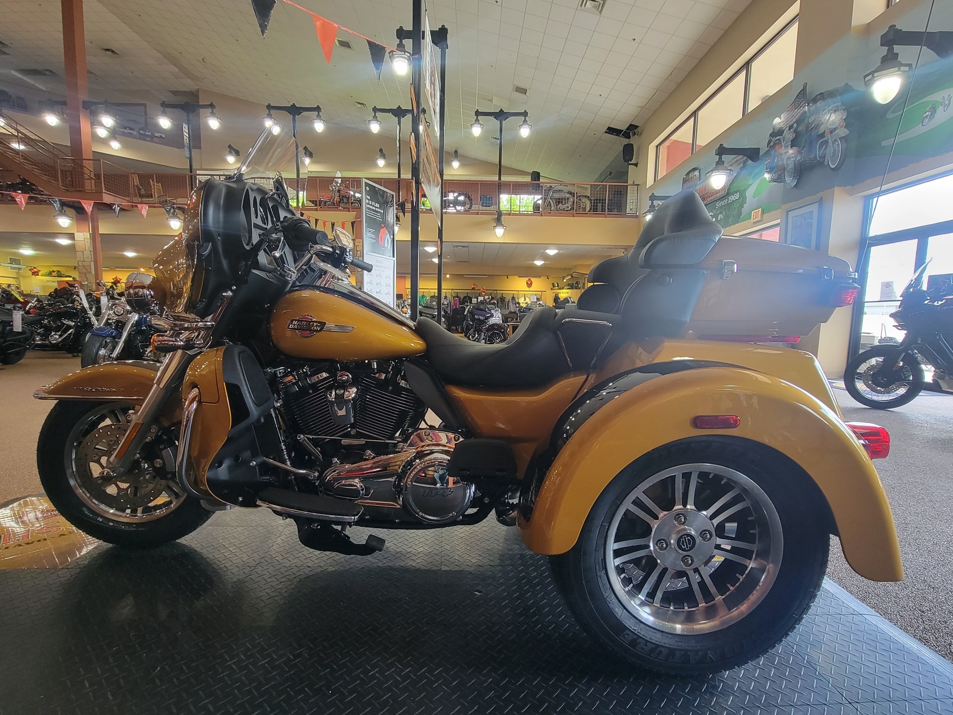2023 Harley-Davidson Tri Glide® Ultra in Knoxville, Tennessee - Photo 4