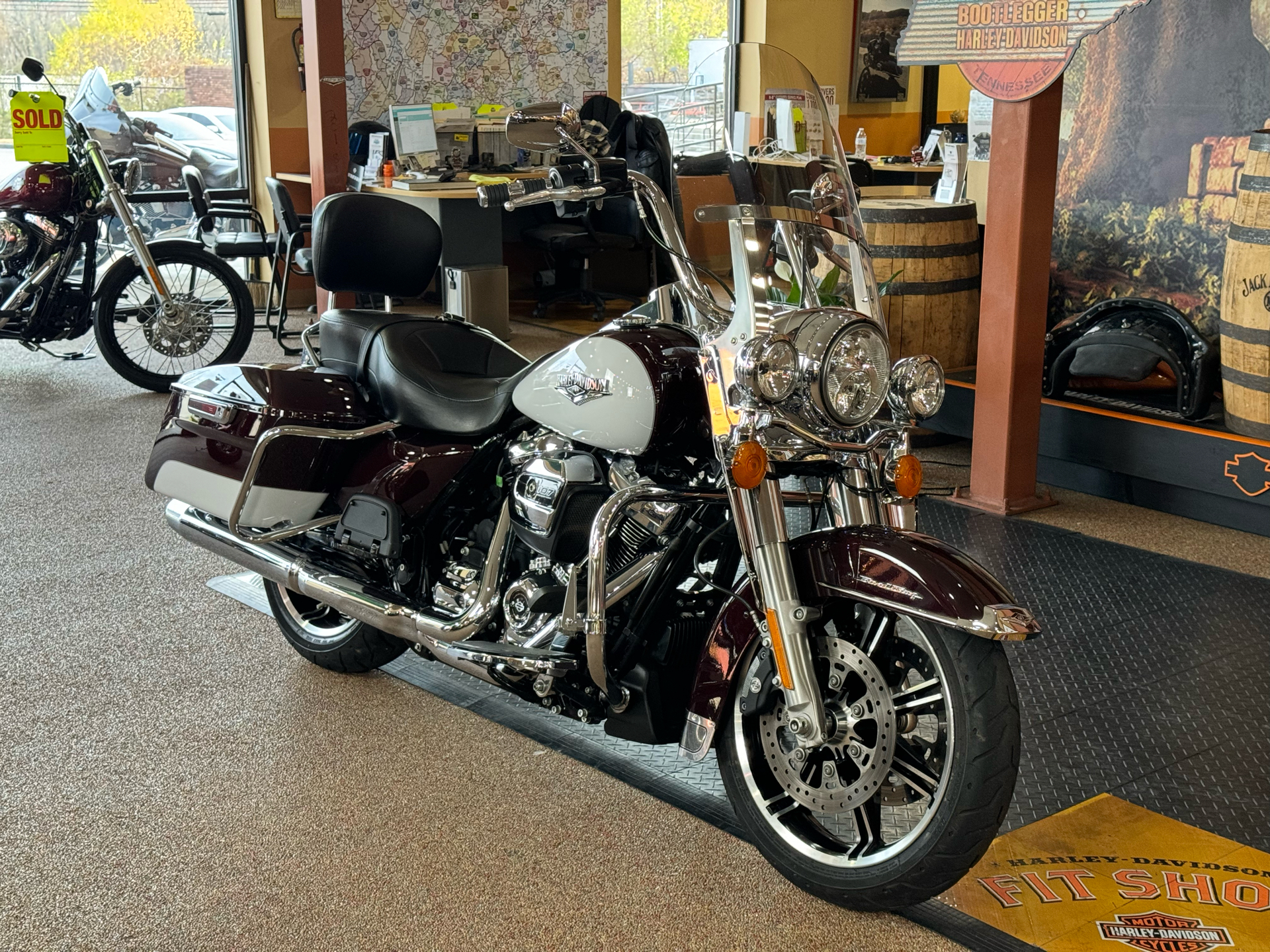 2021 Harley-Davidson Road King® in Knoxville, Tennessee - Photo 2