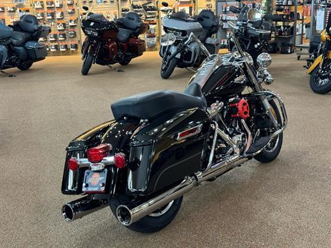 2017 Harley-Davidson Road King® in Knoxville, Tennessee - Photo 11
