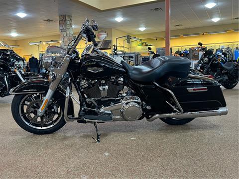 2017 Harley-Davidson Road King® in Knoxville, Tennessee - Photo 13