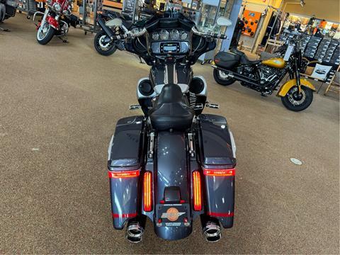 2019 Harley-Davidson CVO™ Street Glide® in Knoxville, Tennessee - Photo 15