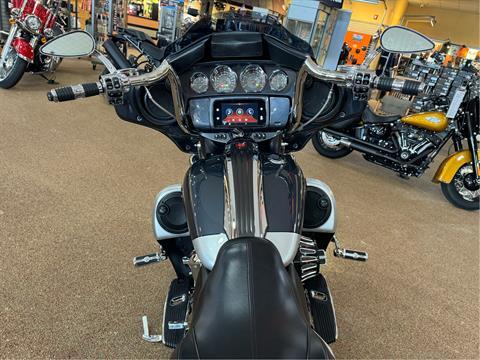 2019 Harley-Davidson CVO™ Street Glide® in Knoxville, Tennessee - Photo 16