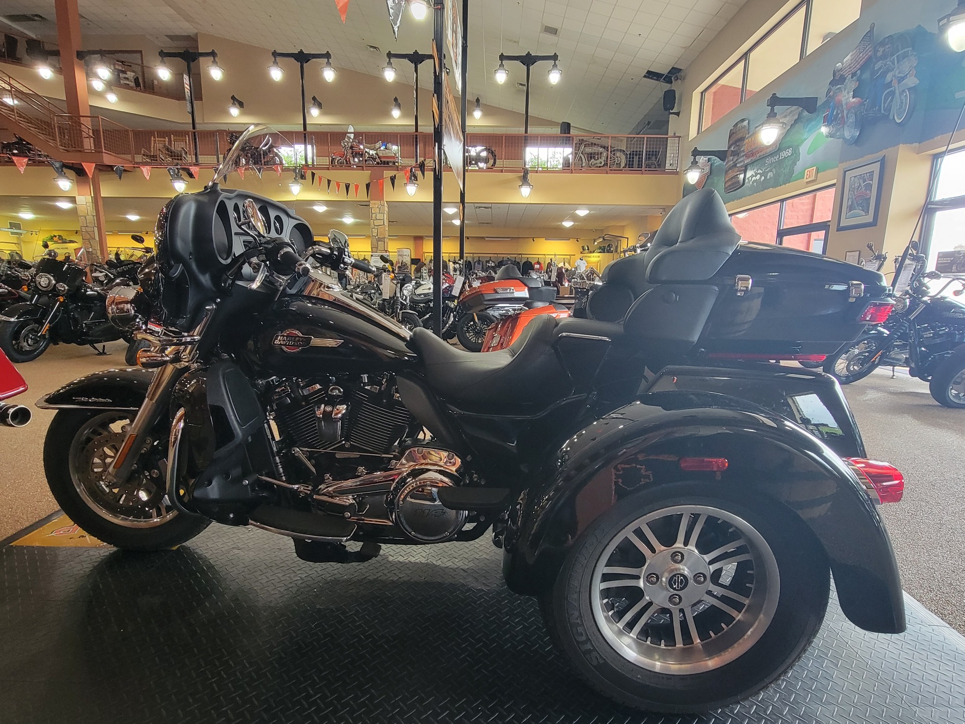 2022 Harley-Davidson Tri Glide® Ultra in Knoxville, Tennessee - Photo 5