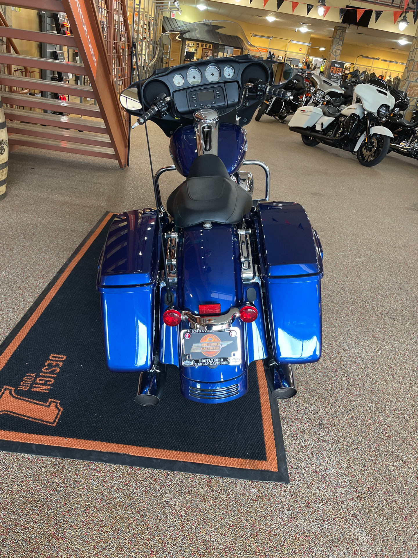 Used 2017 Harley Davidson Street Glide Superior Blue Motorcycles In Knoxville Tn 680242