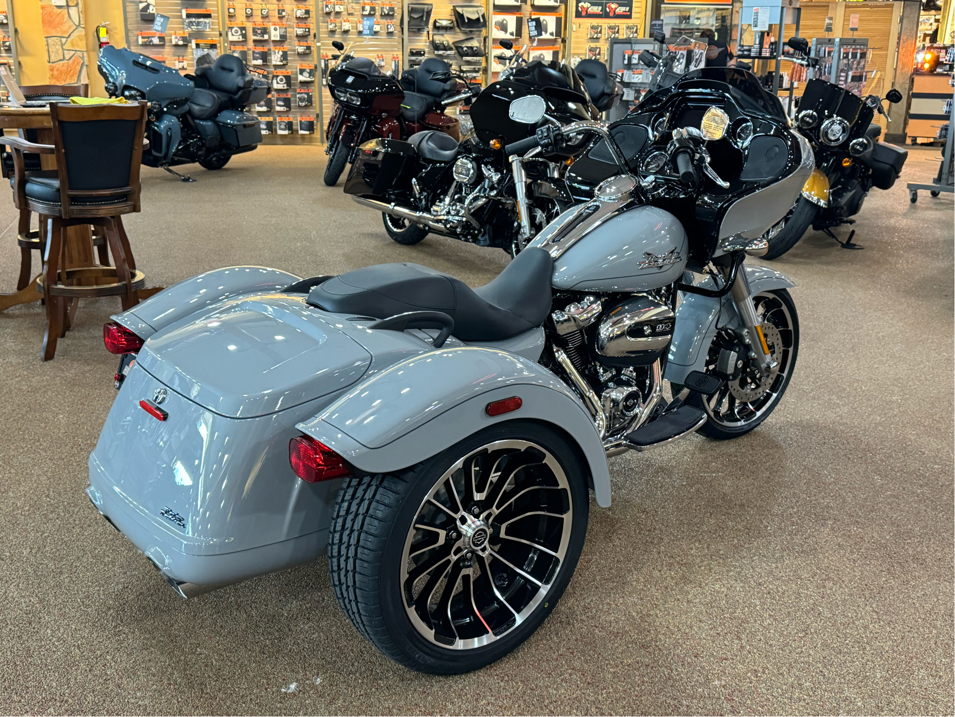 2024 Harley-Davidson Road Glide® 3 in Knoxville, Tennessee - Photo 10