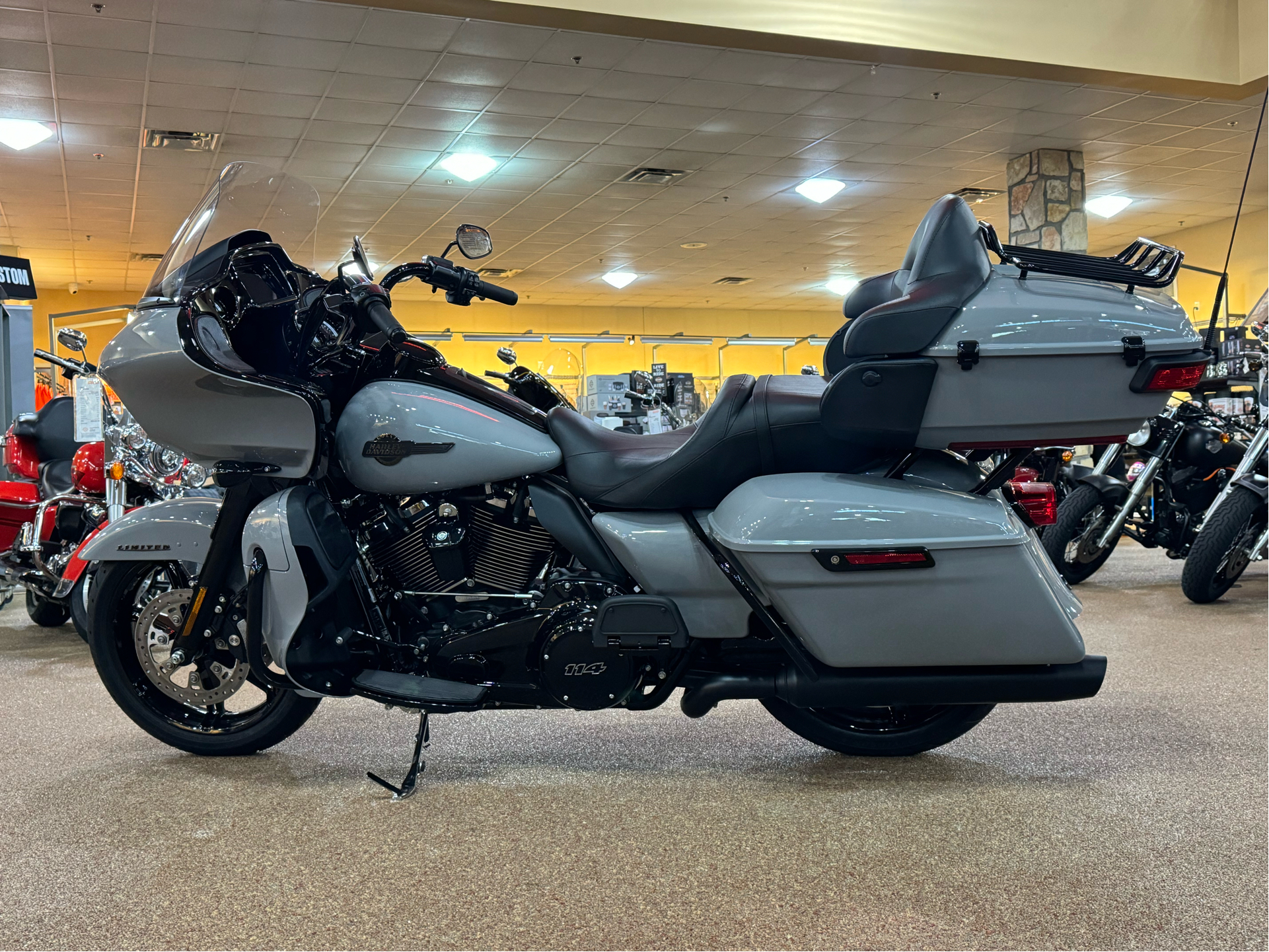 2024 Harley-Davidson Road Glide® Limited in Knoxville, Tennessee - Photo 11