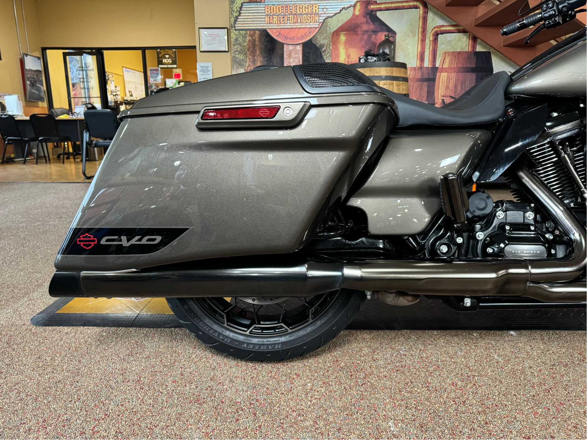 2021 Harley-Davidson CVO™ Road Glide® in Knoxville, Tennessee - Photo 13