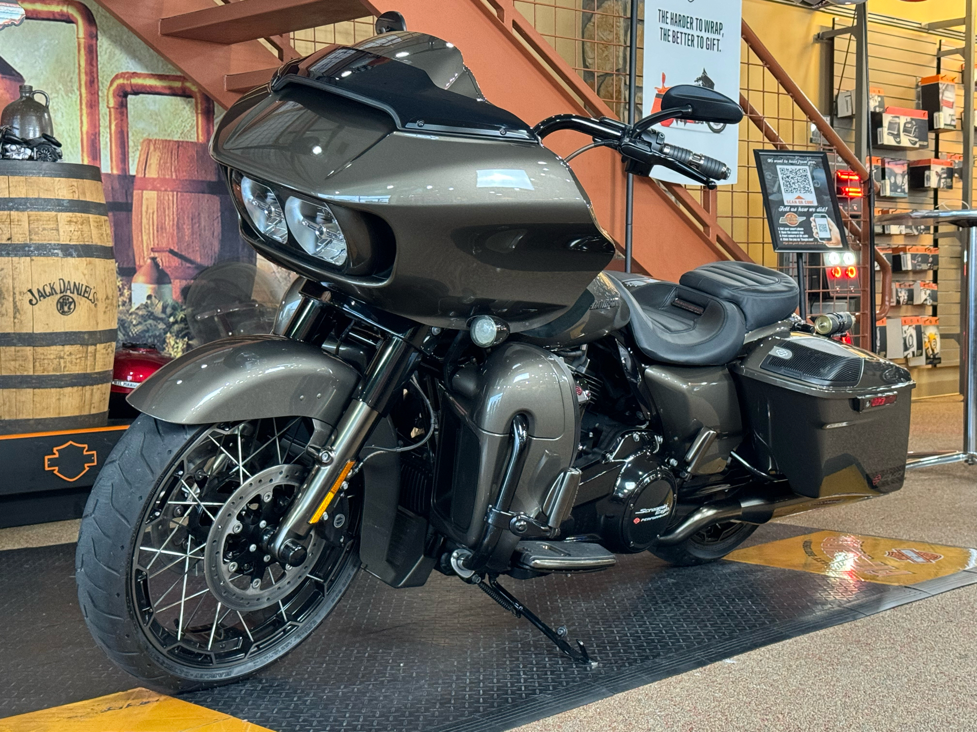 2021 Harley-Davidson CVO™ Road Glide® in Knoxville, Tennessee - Photo 16