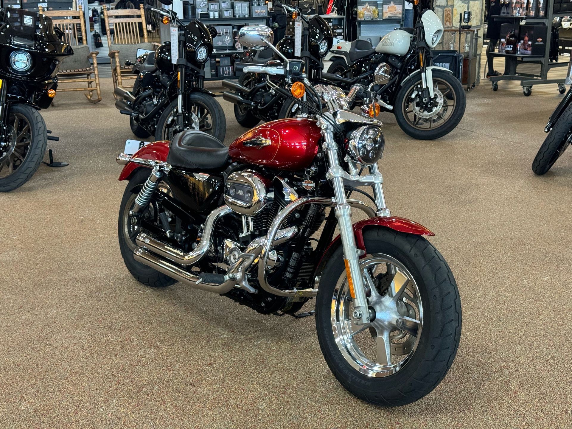 2013 Harley-Davidson Sportster® 1200 Custom in Knoxville, Tennessee - Photo 2