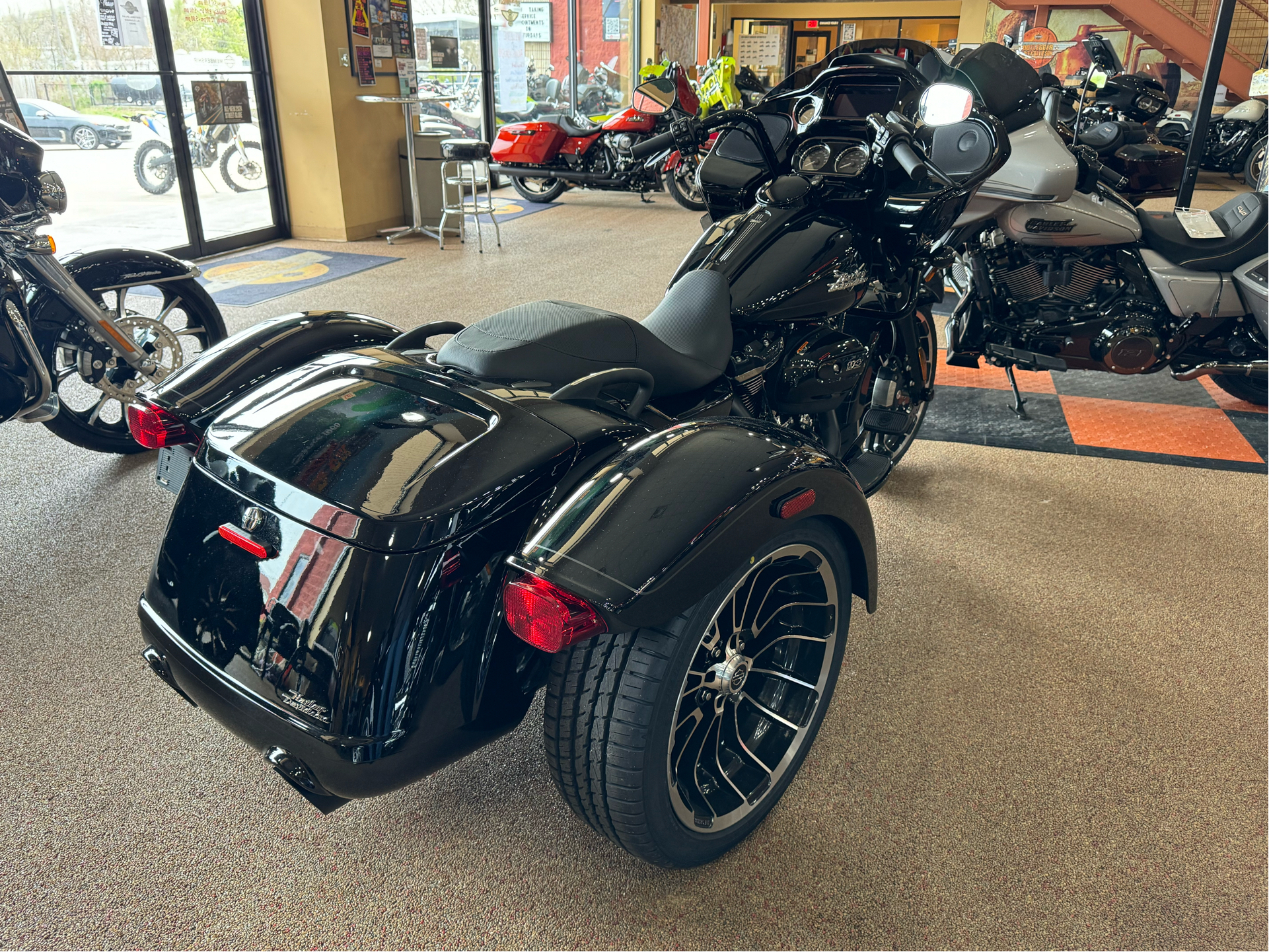 2024 Harley-Davidson Road Glide® 3 in Knoxville, Tennessee - Photo 8
