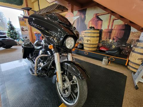 2014 Harley-Davidson Street Glide® Special in Knoxville, Tennessee - Photo 2